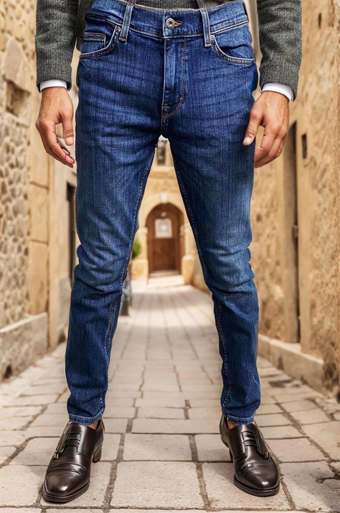 Slim fit Stretchable faded Blue jeans for Men